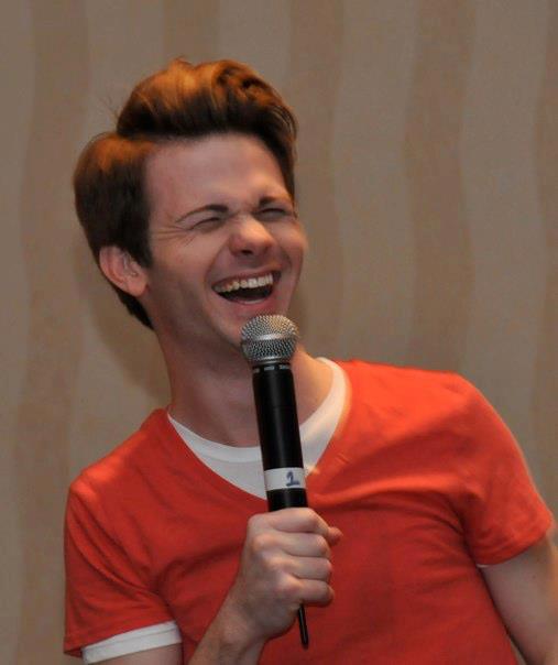 Joshua Sharing a laugh at an Eyecon Convention