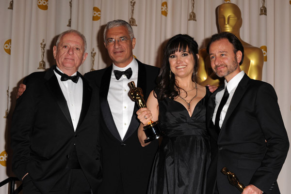 Fisher Stevens and Louie Psihoyos at event of The 82nd Annual Academy Awards (2010)