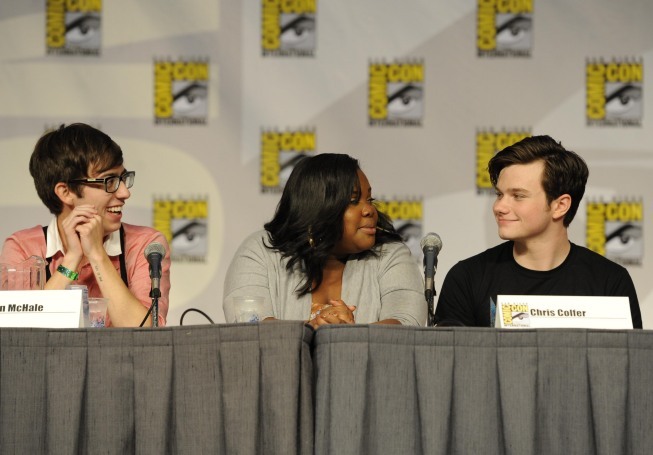 Kevin McHale, Chris Colfer and Amber Riley at event of Glee (2009)