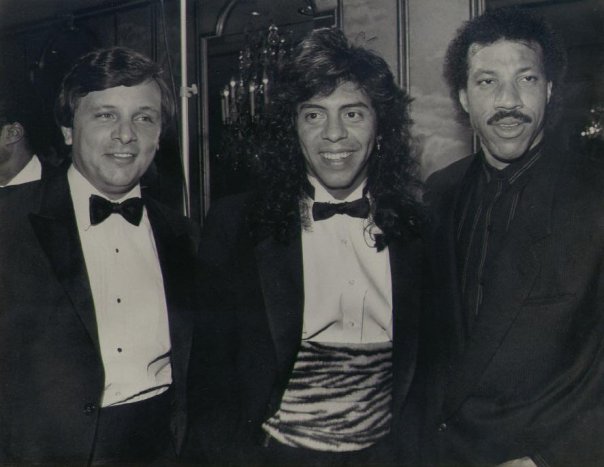 Kim Richards with Luis Cardenas and Lionel Ritchie. Richards, Cardenas and Cardenas's band 