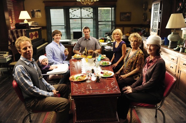 Still of Martha Plimpton, Cloris Leachman, Garret Dillahunt, Valerie Mahaffey and Jimmy Lucas in Mazyle Houp (2010)