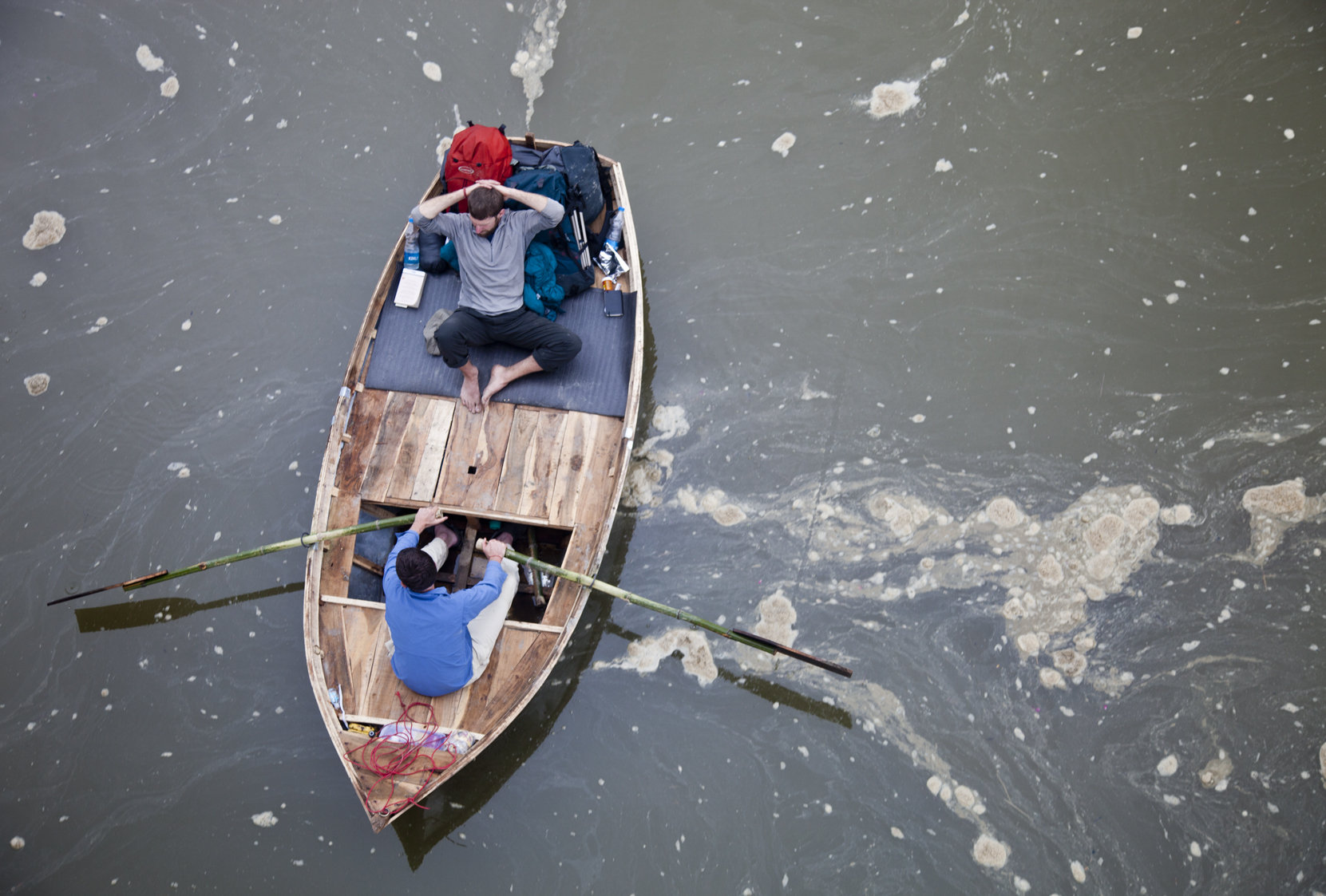 Were floating on a river of poo, observes filmmaker J.J. Kelley during the making of Go Ganges. With more than 1/3 of Indias population of 1.2 billion people relying on The Ganges for water, it has also become one of the worlds most polluted rivers.