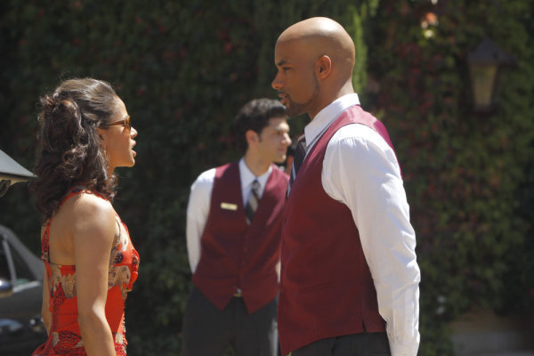 Still of Boris Kodjoe, Gugu Mbatha-Raw and Ben Schwartz in Undercovers (2010)