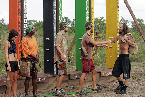 Still of Tamara Johnson, Benjamin Wade, James Thomas Jr., Erinn Lobdell and Stephen Fishbach in Survivor (2000)