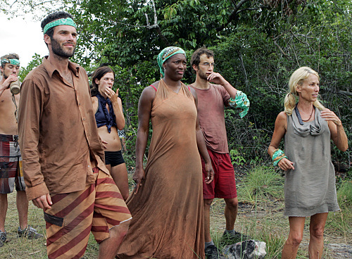 Still of Tamara Johnson, James Thomas Jr., Erinn Lobdell, Debra Beebe, Stephen Fishbach and Joe Dowdle in Survivor (2000)