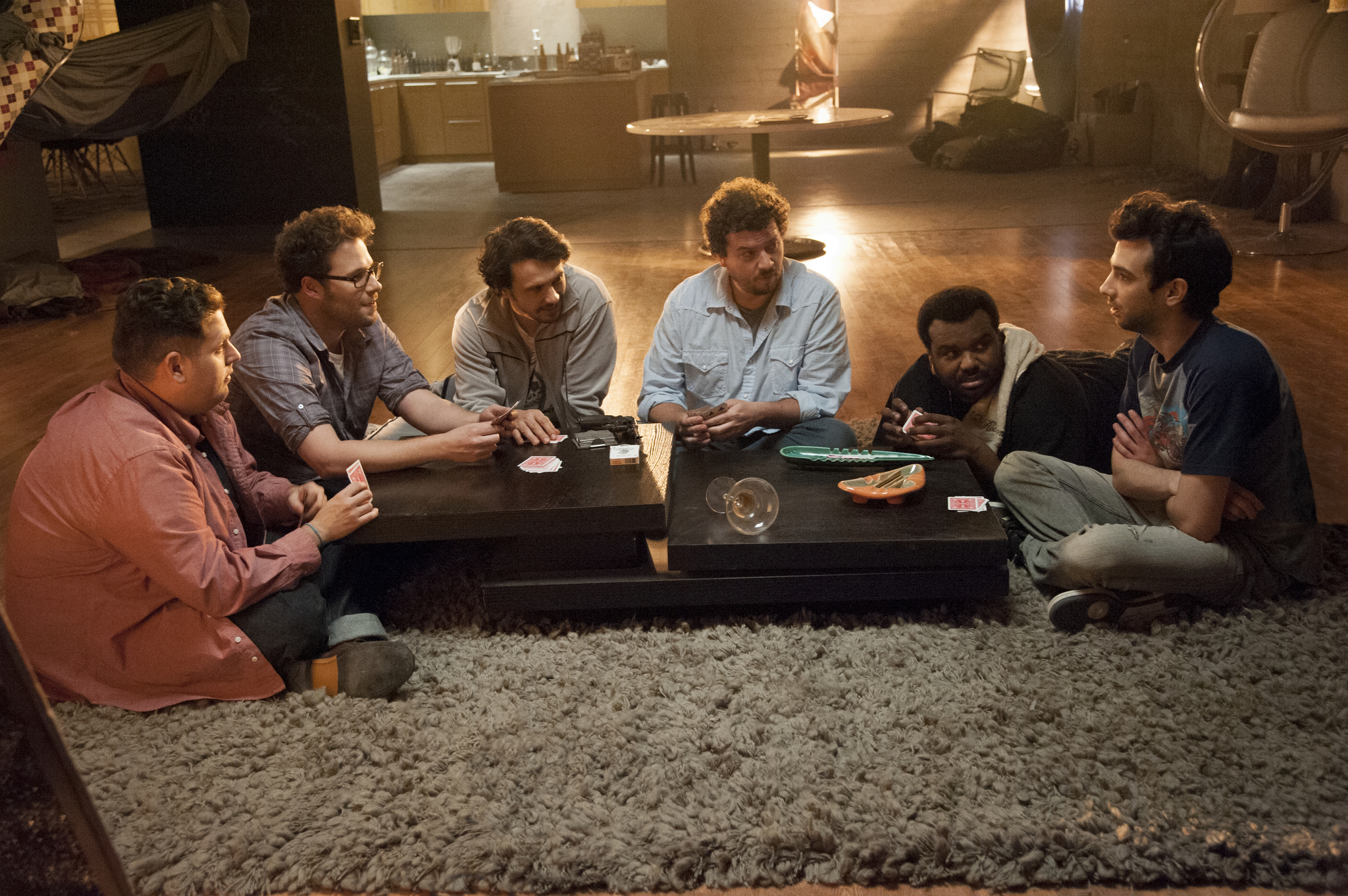 Still of Jay Baruchel, James Franco, Seth Rogen, Danny McBride and Jonah Hill in Dabar jau tikrai sikna (2013)