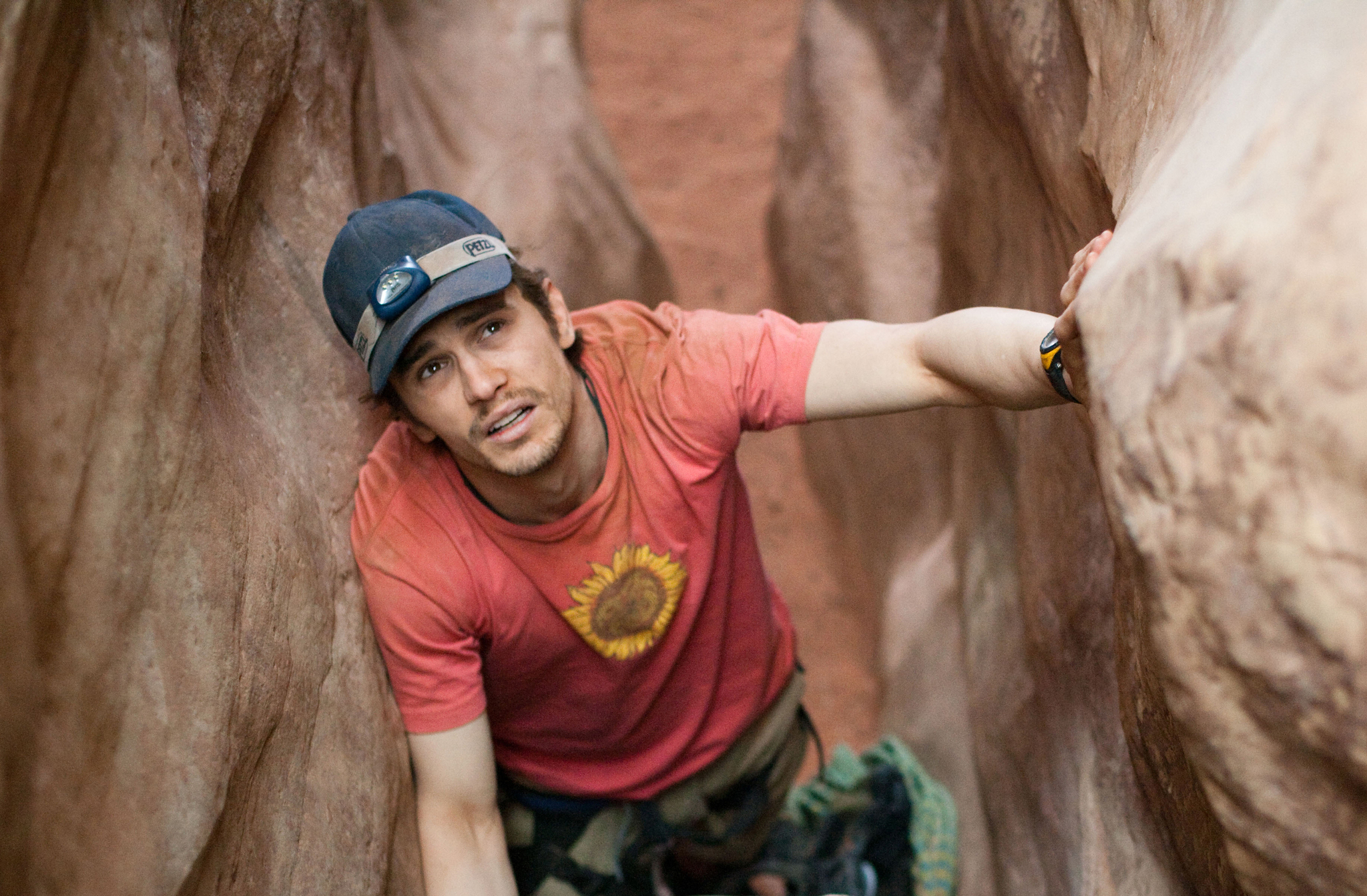 Still of James Franco in 127 valandos (2010)