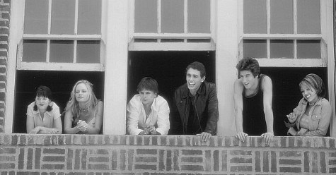 Still of Jessica Alba, Marley Shelton, James Franco, Jeremy Jordan, Jordan Ladd and Branden Williams in Dar nebuciuota (1999)