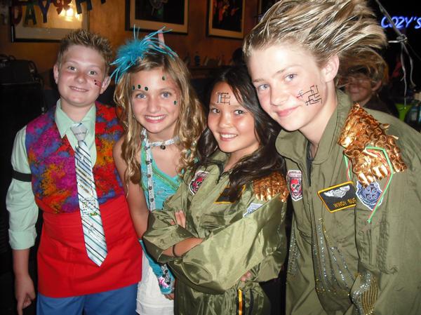 Laci Kay on Incybers as (Pixie) with Lou Wegner (Windy Bug), Jourdan Jackson (Wytookay) and Hunter Imber (Hy Toonz)