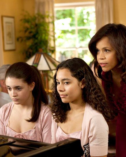 Daniela Bobadilla, Cheyenne Haynes and Rosie Perez in 