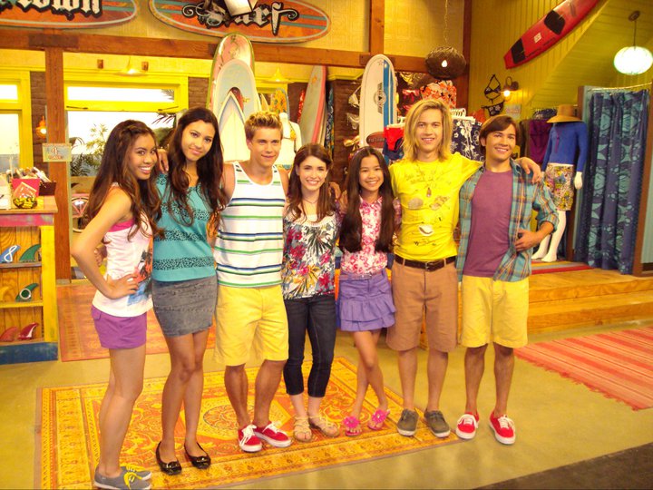 Daniela Bobadilla with the cast of Bucket and Skinner's Epic Adventures