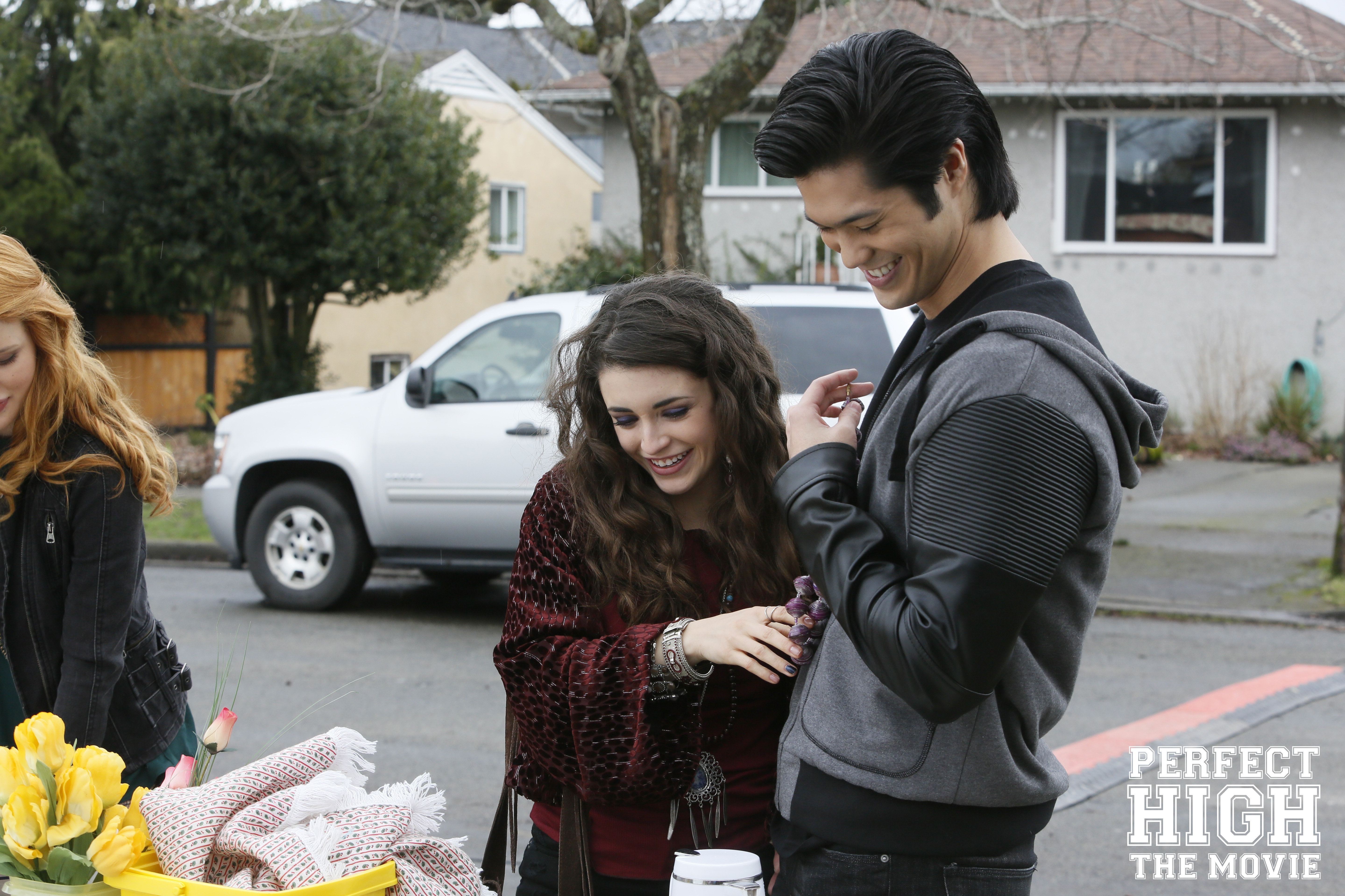 Still of Bella Thorne, Daniela Bobadilla and Ross Butler in Perfect High (2015)