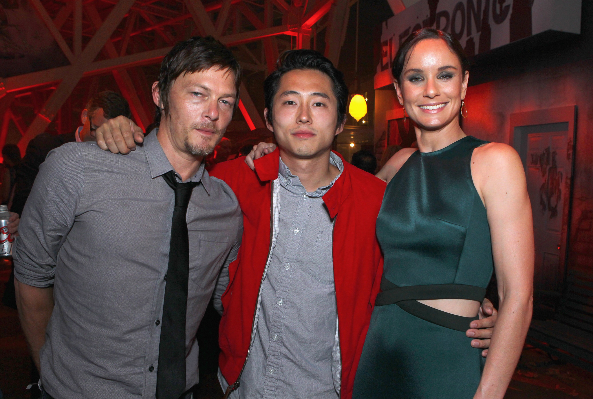 Norman Reedus, Sarah Wayne Callies and Steven Yeun at event of Vaiksciojantys negyveliai (2010)