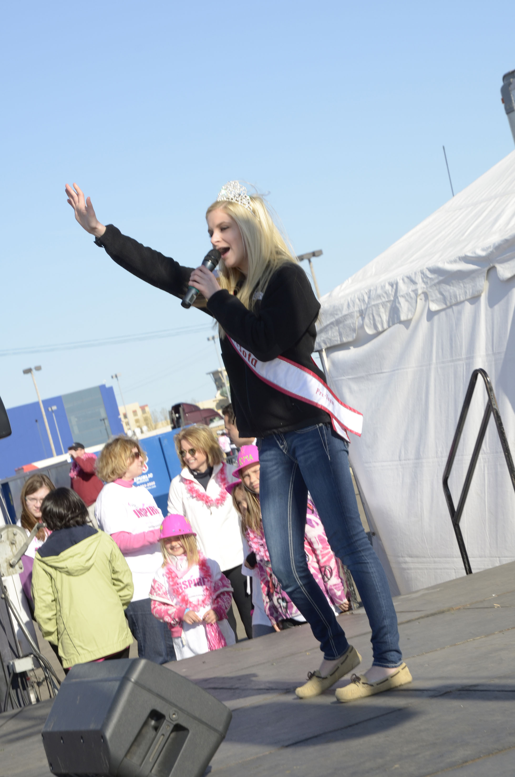 Michelle Bergh performing on the outdoor stage at the May 12, 2013 Susan G. Komen MN (Mall of America) Race for the Cure