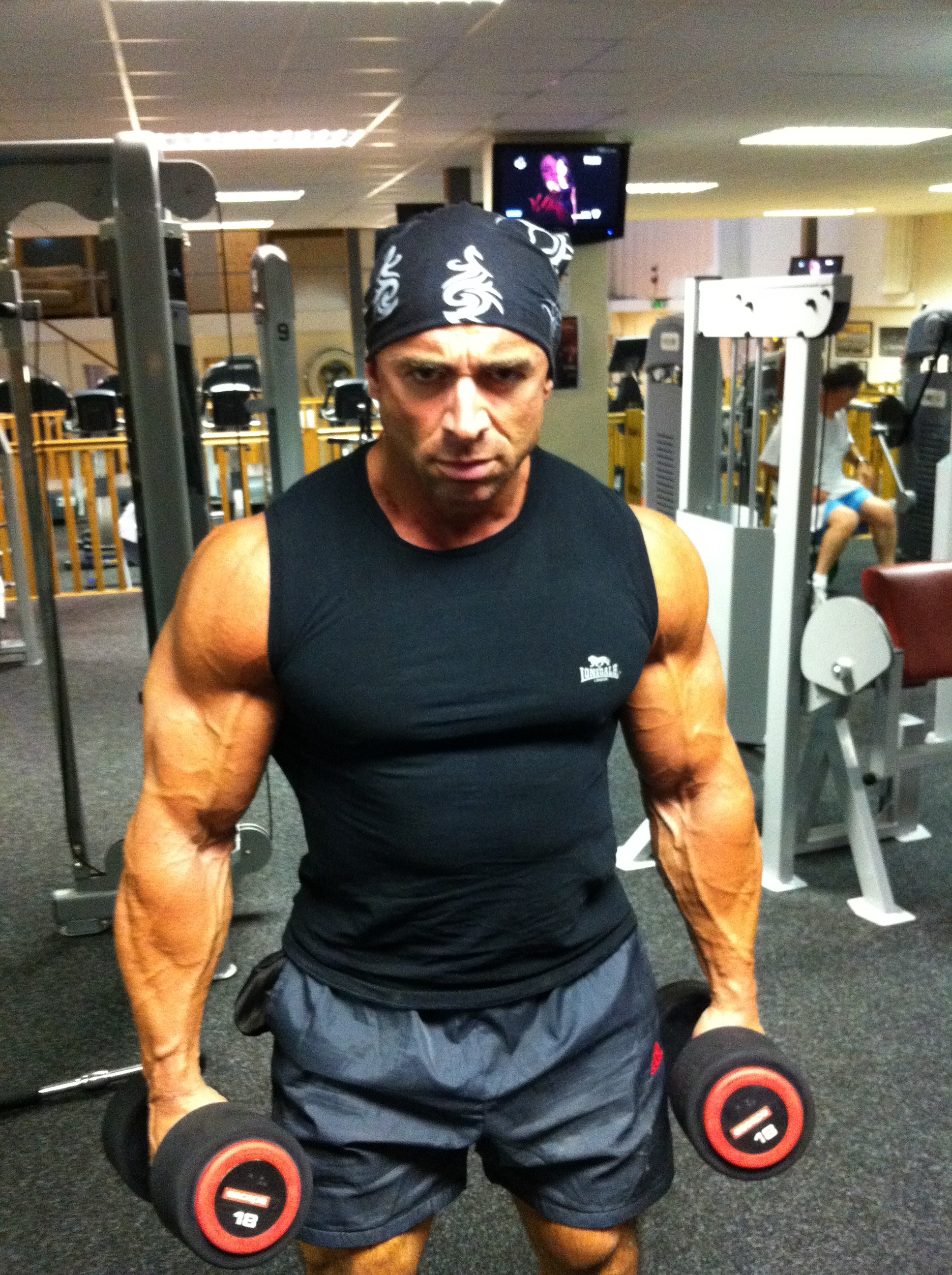 Sep 2011. Two weeks from qualifier UKBFF Champs