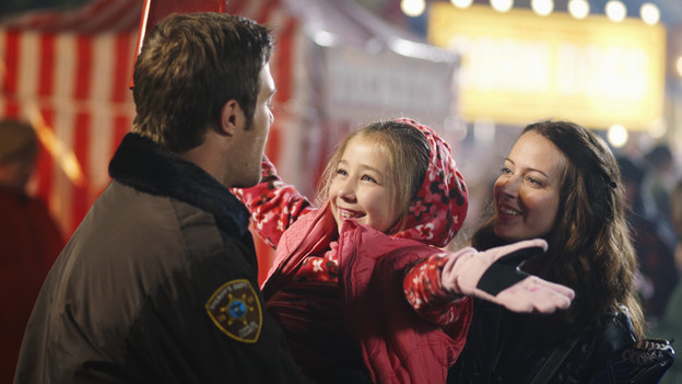 Geoof Stults, Amy Acker and Sophia Ewaniuk in Happy Town