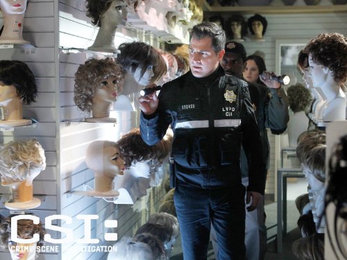 Still of George Eads, Jorja Fox and Larry Mitchell in CSI kriminalistai (2000)