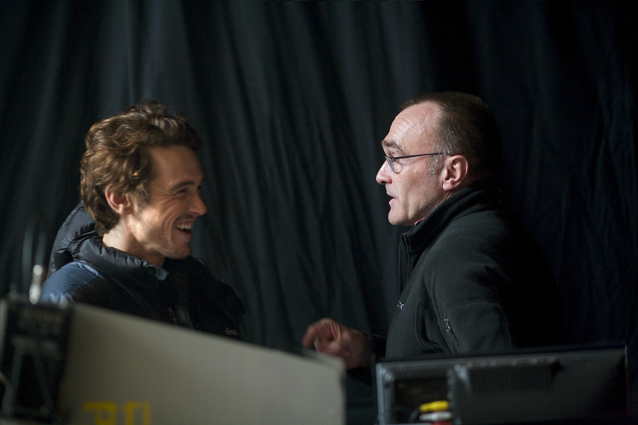 Still of Danny Boyle and James Franco in 127 valandos (2010)