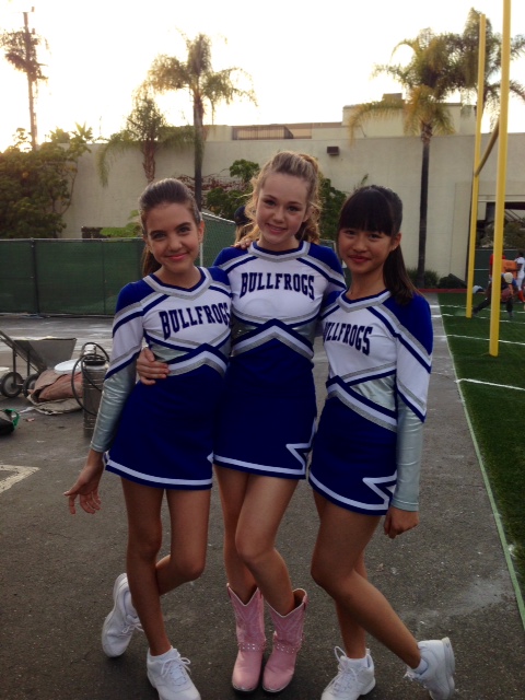 On set of Bella and the Bullfrogs with Lilimar Hernandez and Brec Bassinger