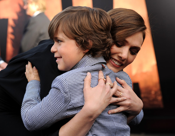 Elizabeth Olsen and Carson Bolde, Godzilla Premiere