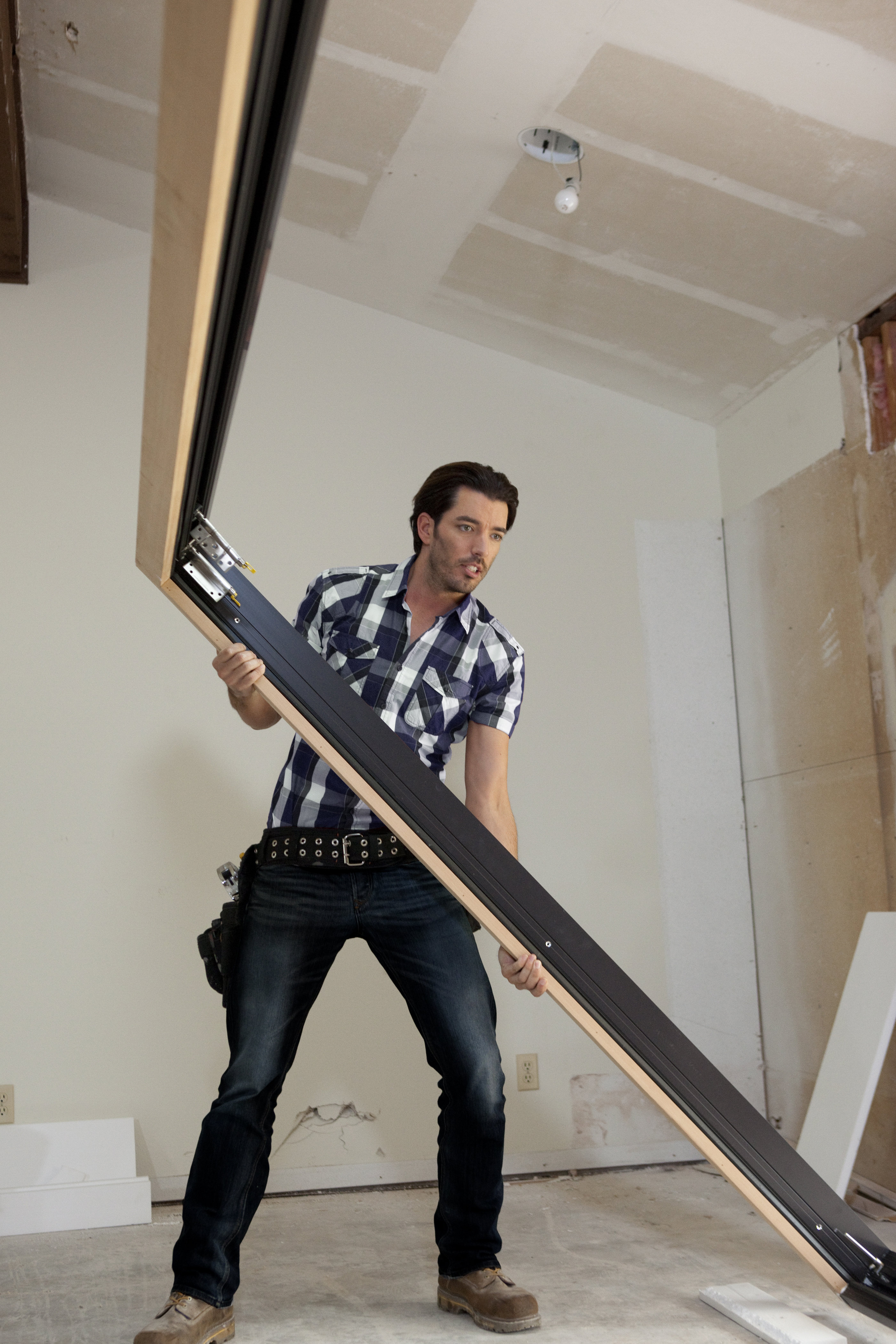 Jonathan Silver Scott in Property Brothers: Caitlin & Steve (2012)