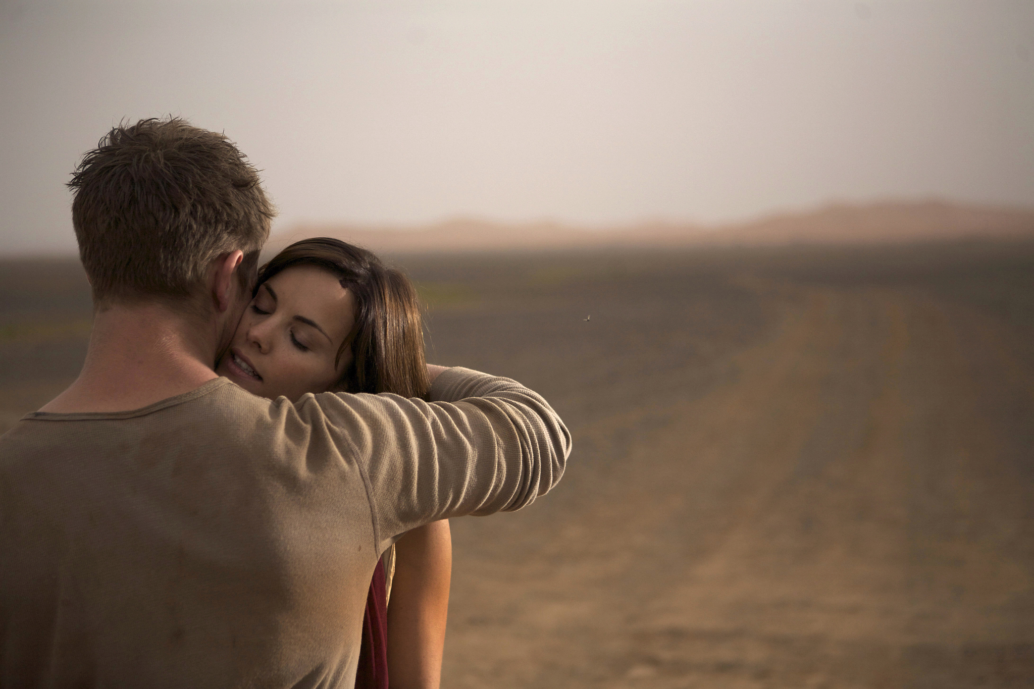 Still of Jaimie Alexander and Charlie Bewley in Intersections (2013)