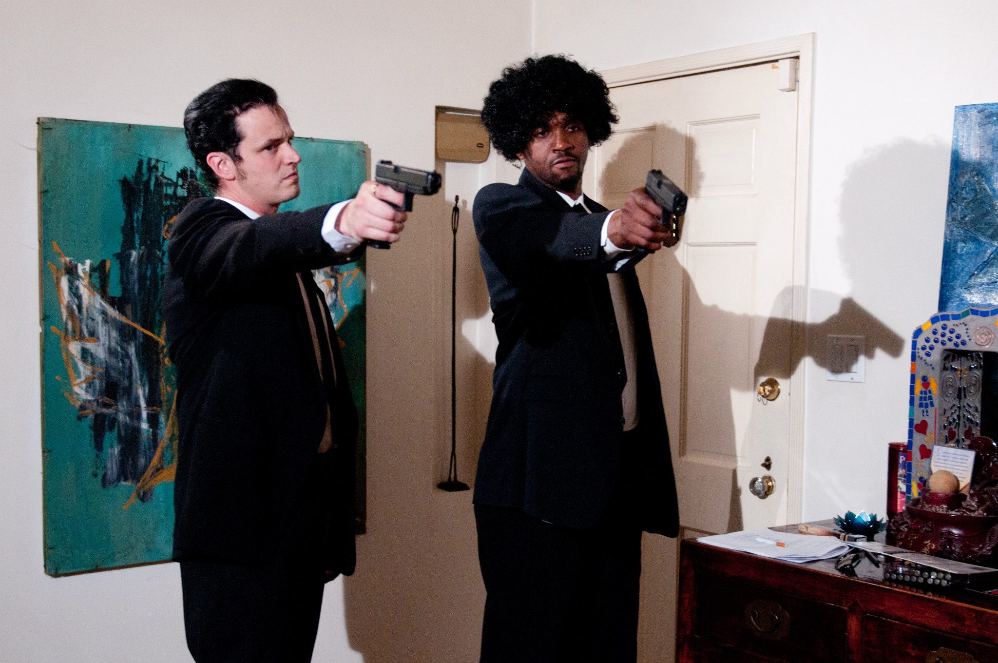 Keith Staley as Quentin Tarantino, Keedar Whittle as Samuel L. Jackson, Ingorious Kill Dogs.