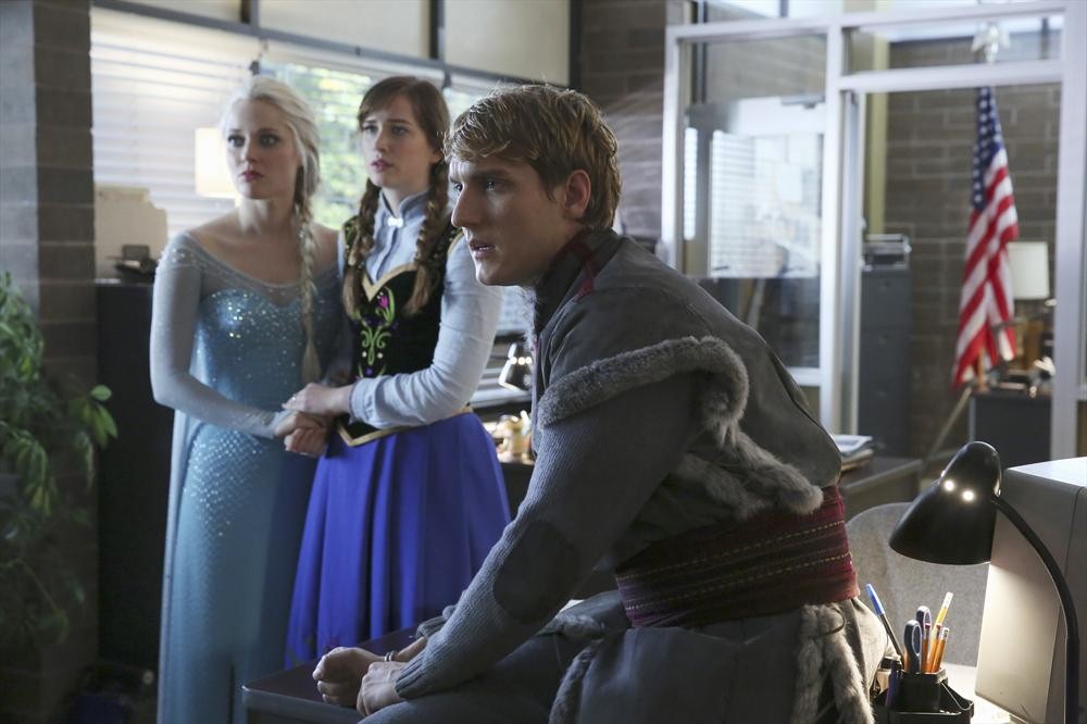 Still of Scott Michael Foster, Georgina Haig and Elizabeth Lail in Once Upon a Time (2011)