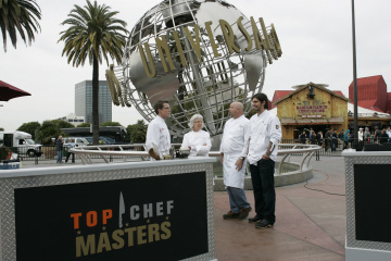 Still of Rick Bayless, Cindy Pawlcyn, Ludo Lefebvre and Wilo Benet in Top Chef Masters (2009)