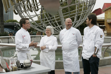 Still of Rick Bayless, Cindy Pawlcyn, Ludo Lefebvre and Wilo Benet in Top Chef Masters (2009)