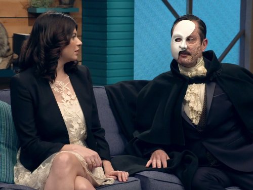 Still of Thomas Lennon and Casey Wilson in Comedy Bang! Bang! (2012)