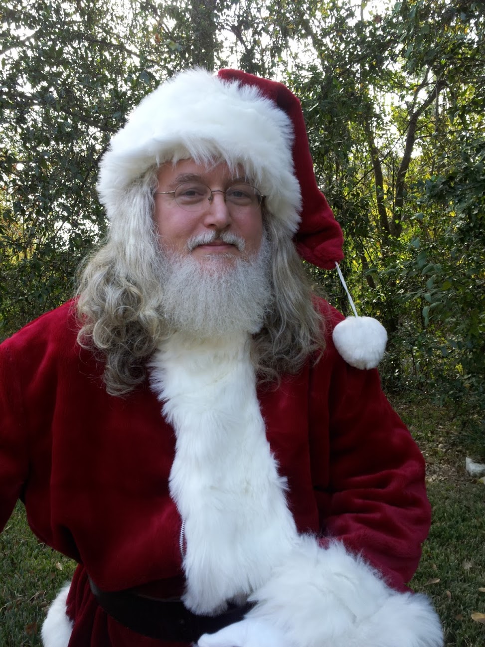 Mark Connelly Wilson as Santa