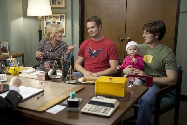 Still of Martha Plimpton, Garret Dillahunt and Lucas Neff in Mazyle Houp (2010)