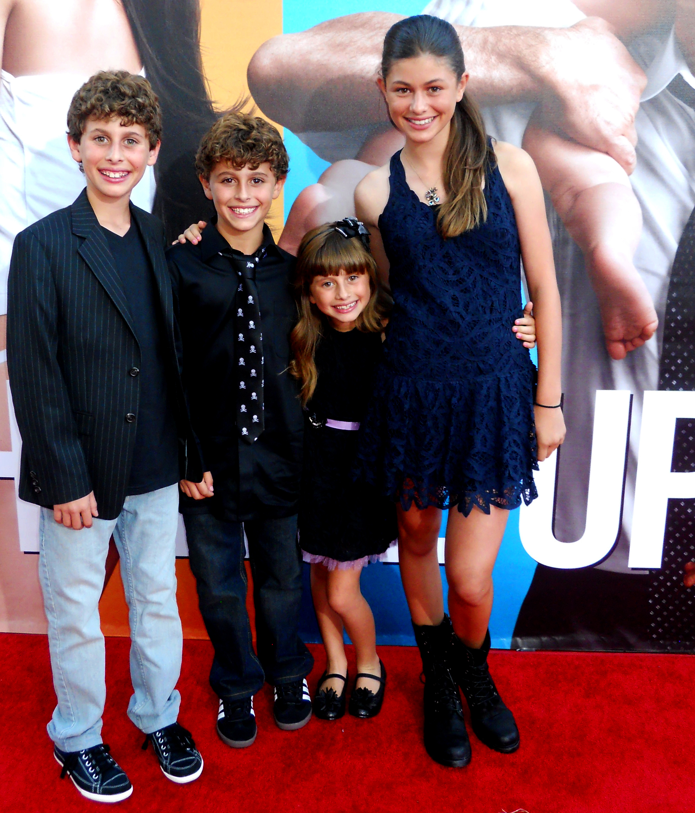 Sydney with her sibs, Zack, Koby and Taylor at The Change-Up Premiere.