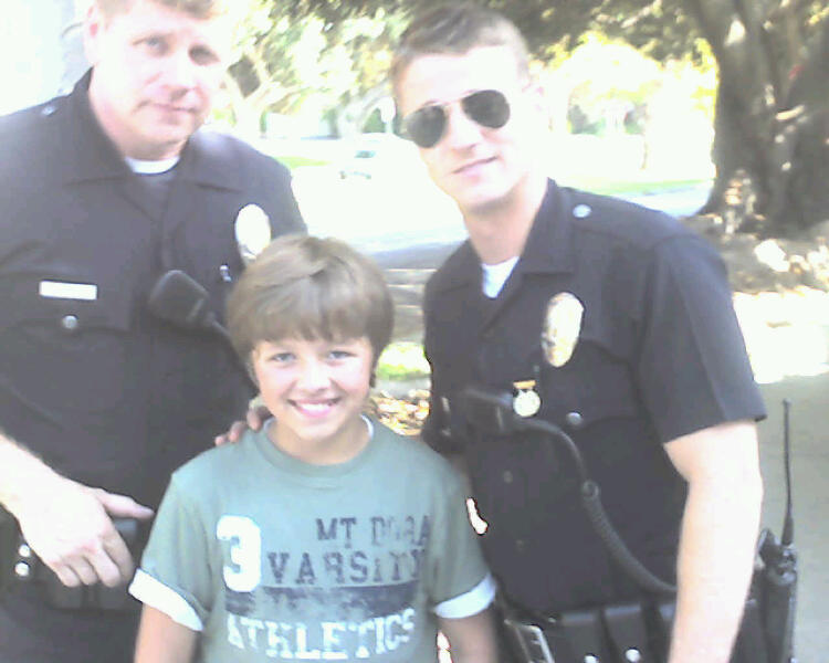 Austin working on the set of Southland with the stars of the show, Ben McKenzie and Michael Cudlitz!