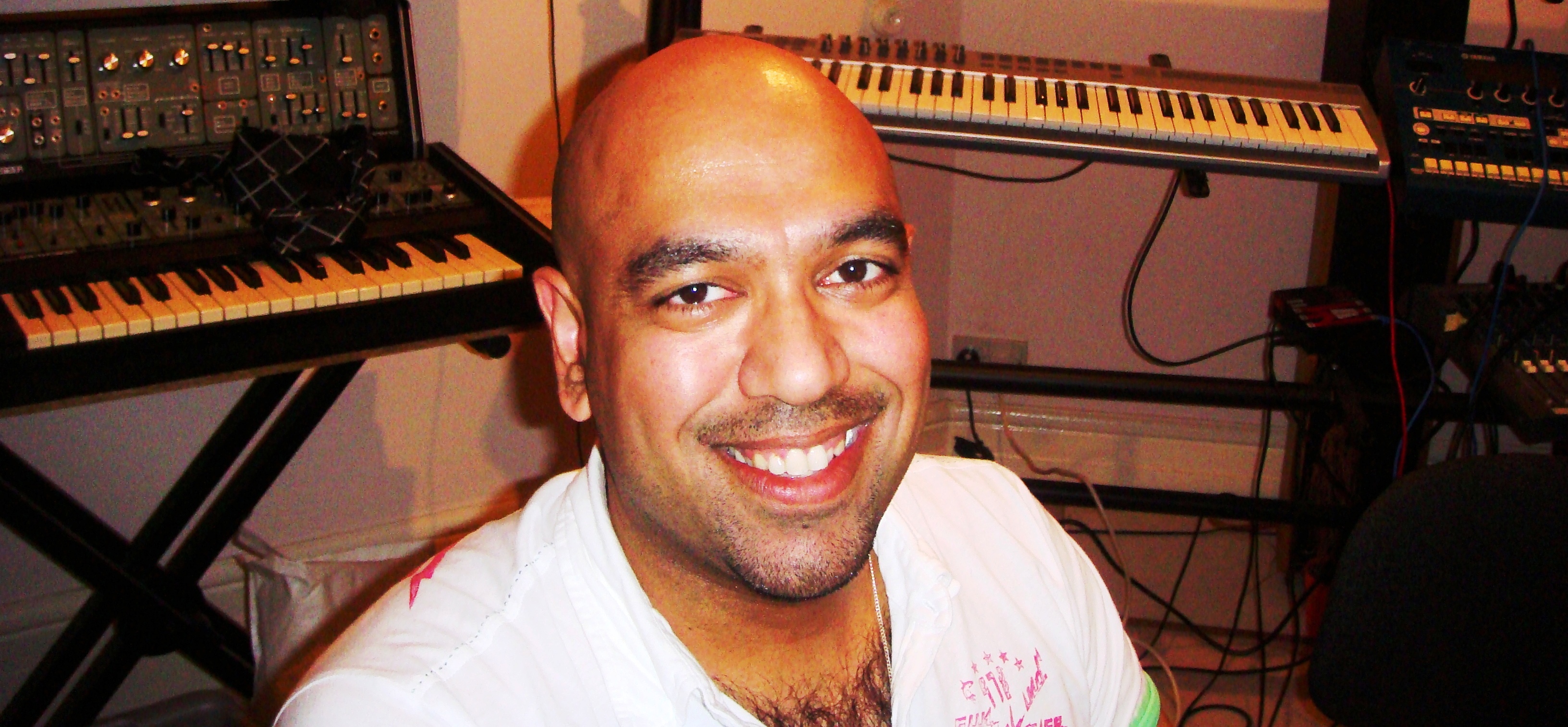 S R DHAIN - Juicy Audio Studio , Aug 2008