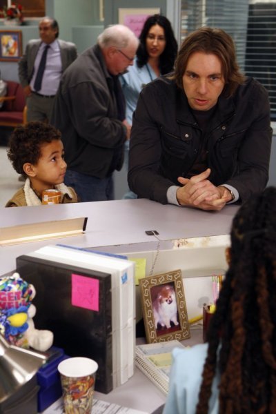Still of Dax Shepard and Tyree Brown in Parenthood (2010)