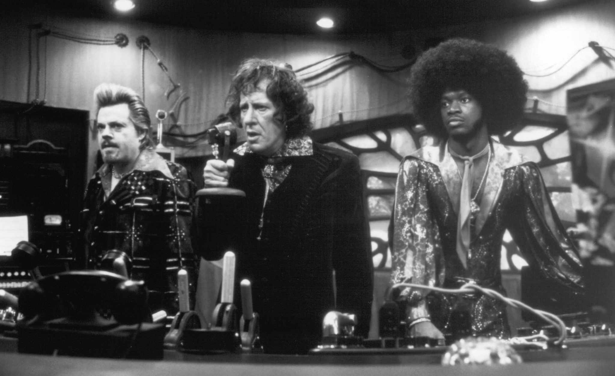 Still of Geoffrey Rush, Eddie Izzard and Pras Michel in Mystery Men (1999)