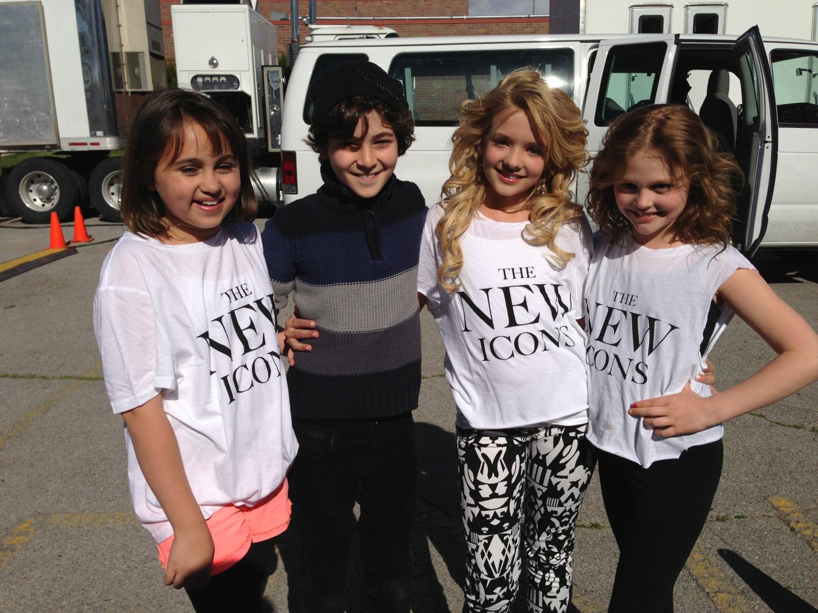 Mary Charles Jones, David Mazouz, Sterling Griffith and Emily Aln Lind of Dear Dumb Diary