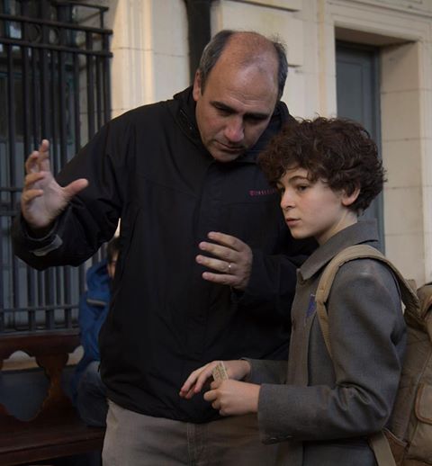 Juan Pablo Buscarini and David Mazouz on set of The Games Maker