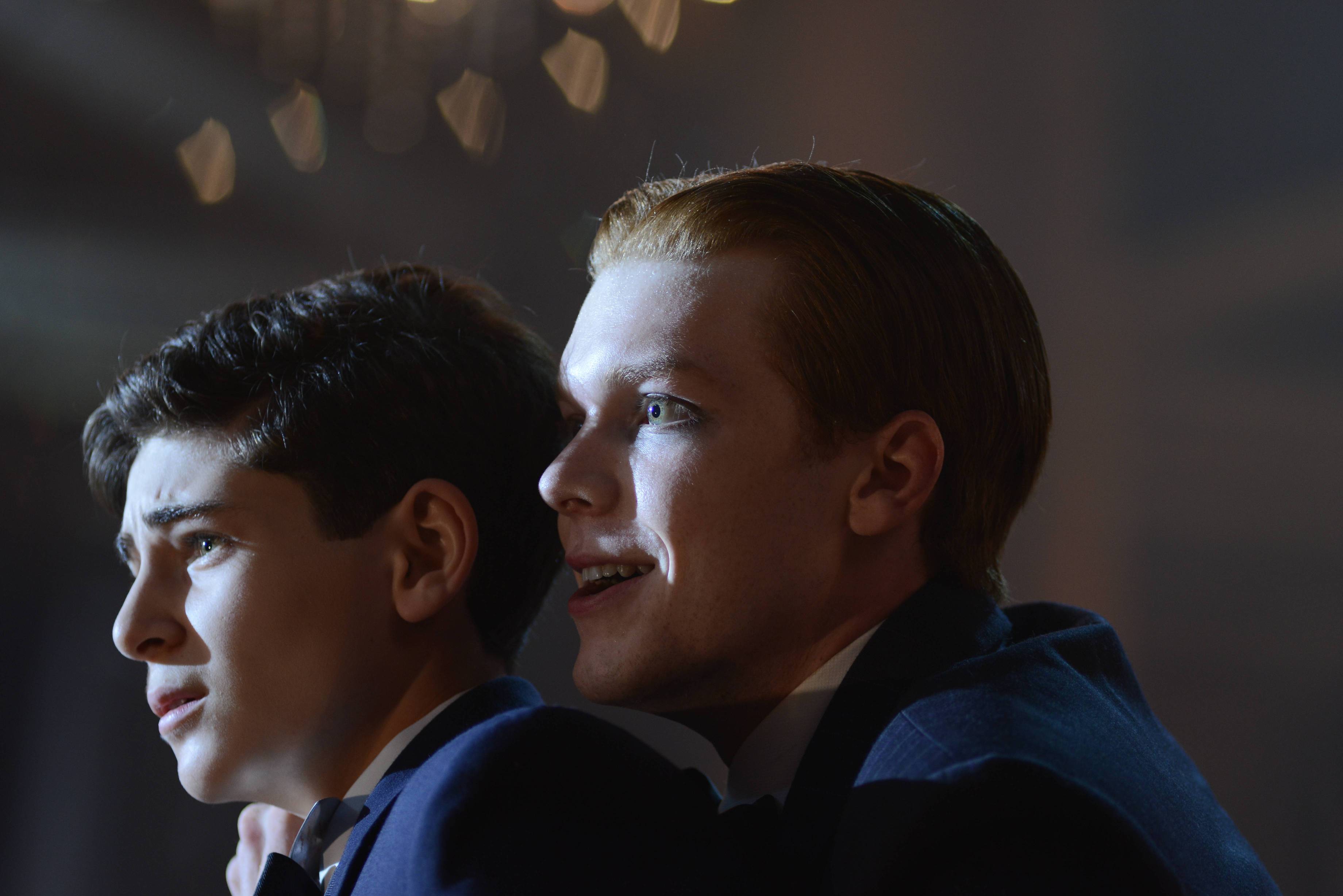 Still of Cameron Monaghan and David Mazouz in Gotham (2014)