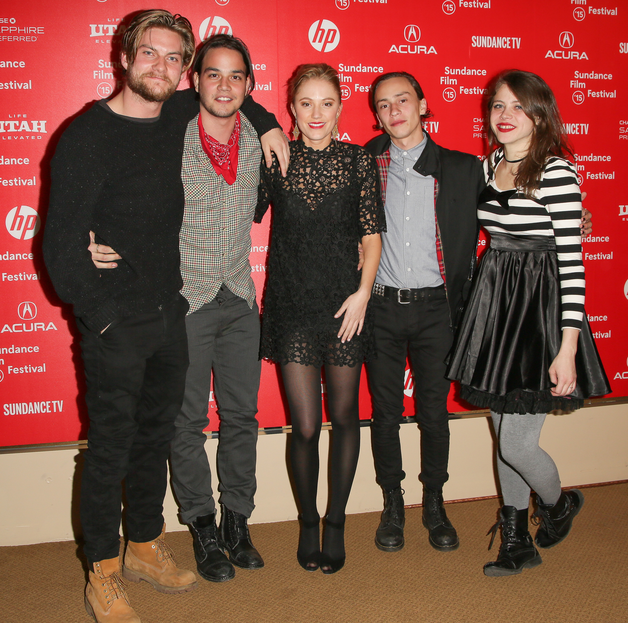 Keir Gilchrist, Jake Weary, Maika Monroe, Olivia Luccardi and Daniel Zovatto at event of It Follows (2014)