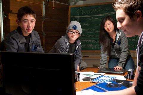 Still of Jackie, Sam and Riley Litman in The Othersiders (2009)