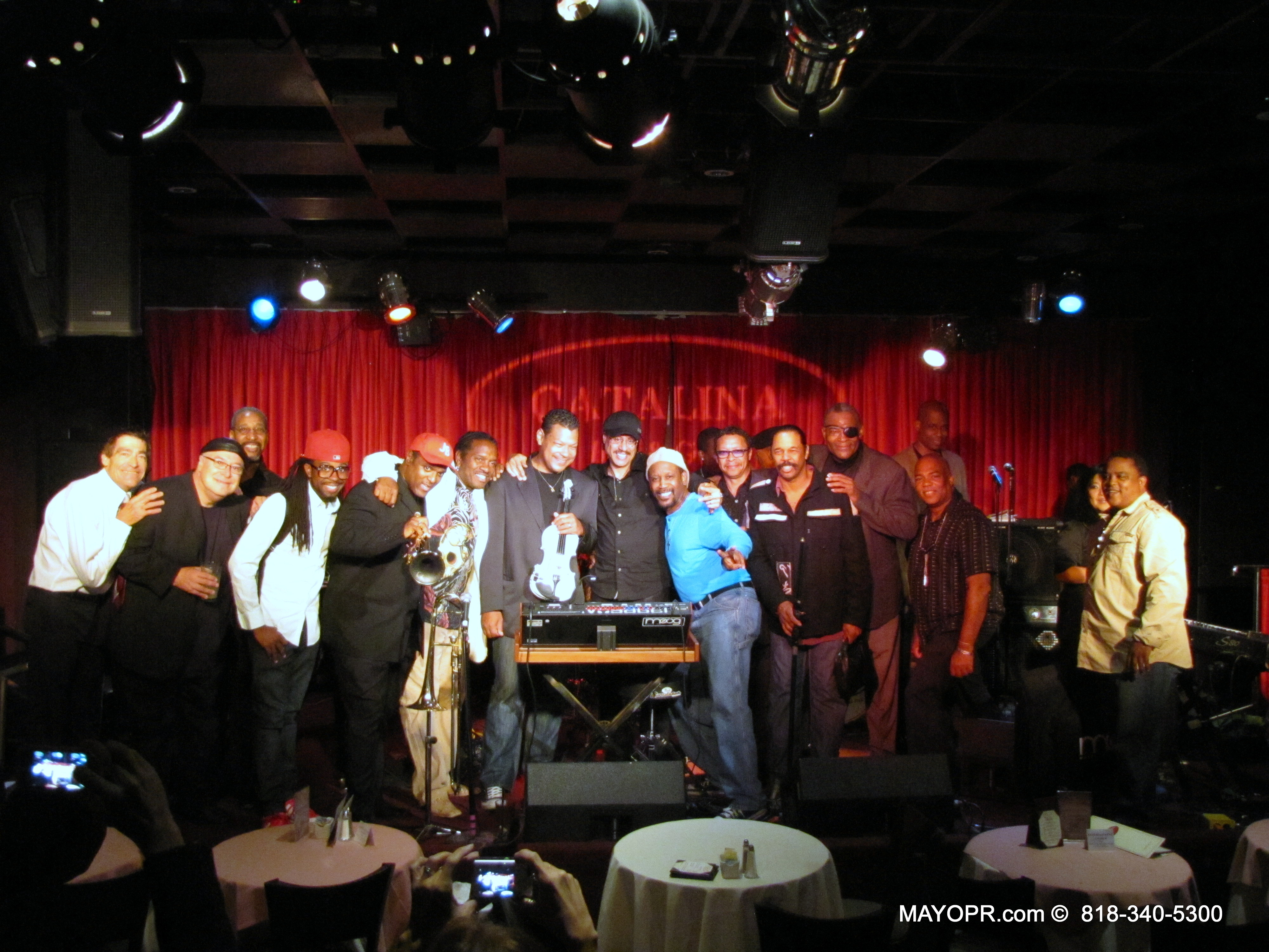 Earth, Wind & Fire's former keyboardist Larry Dunn, Jon Barnes, Theresa King, Luis Montilla, Carlos Sanchez and other Jazz Giants rock the Catalina Jazz Club
