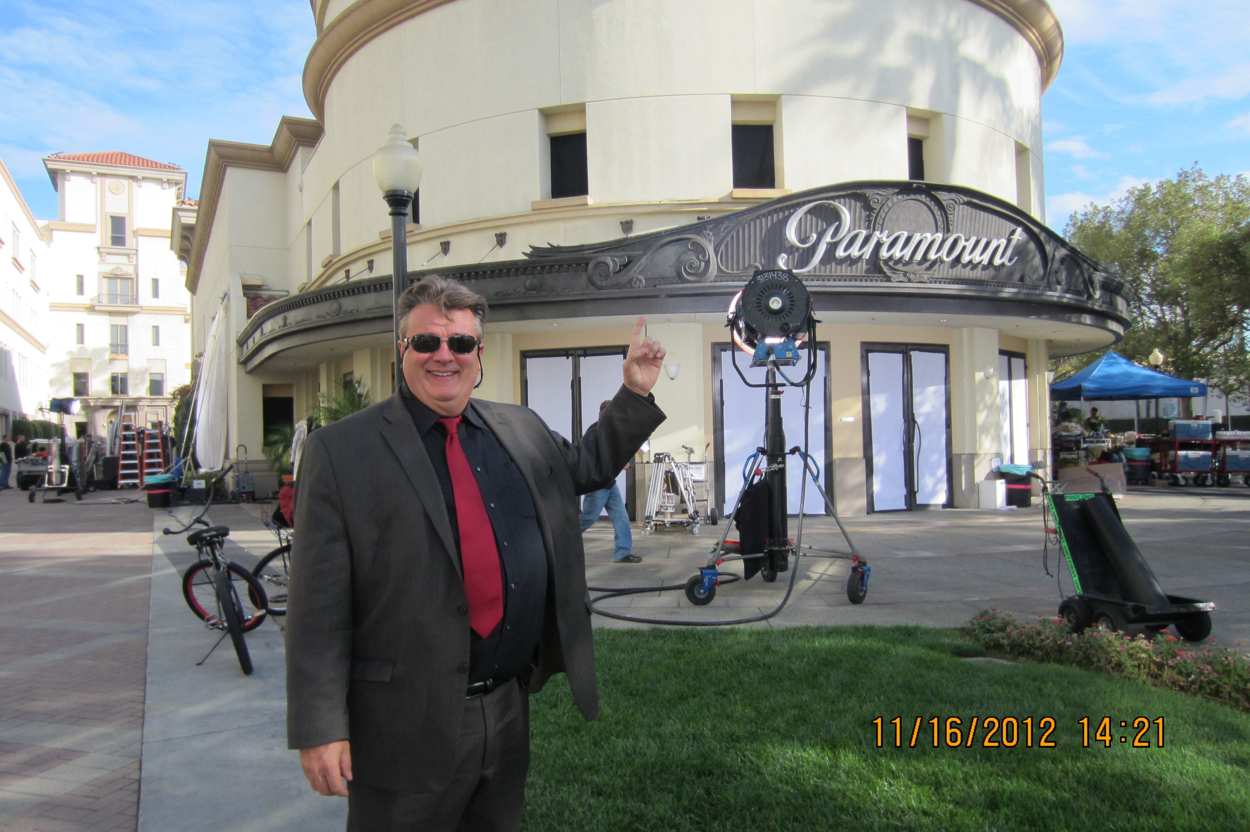 Kurt Kelly, Producer - Director, Actor - Voice Artist on set at Paramount Studios