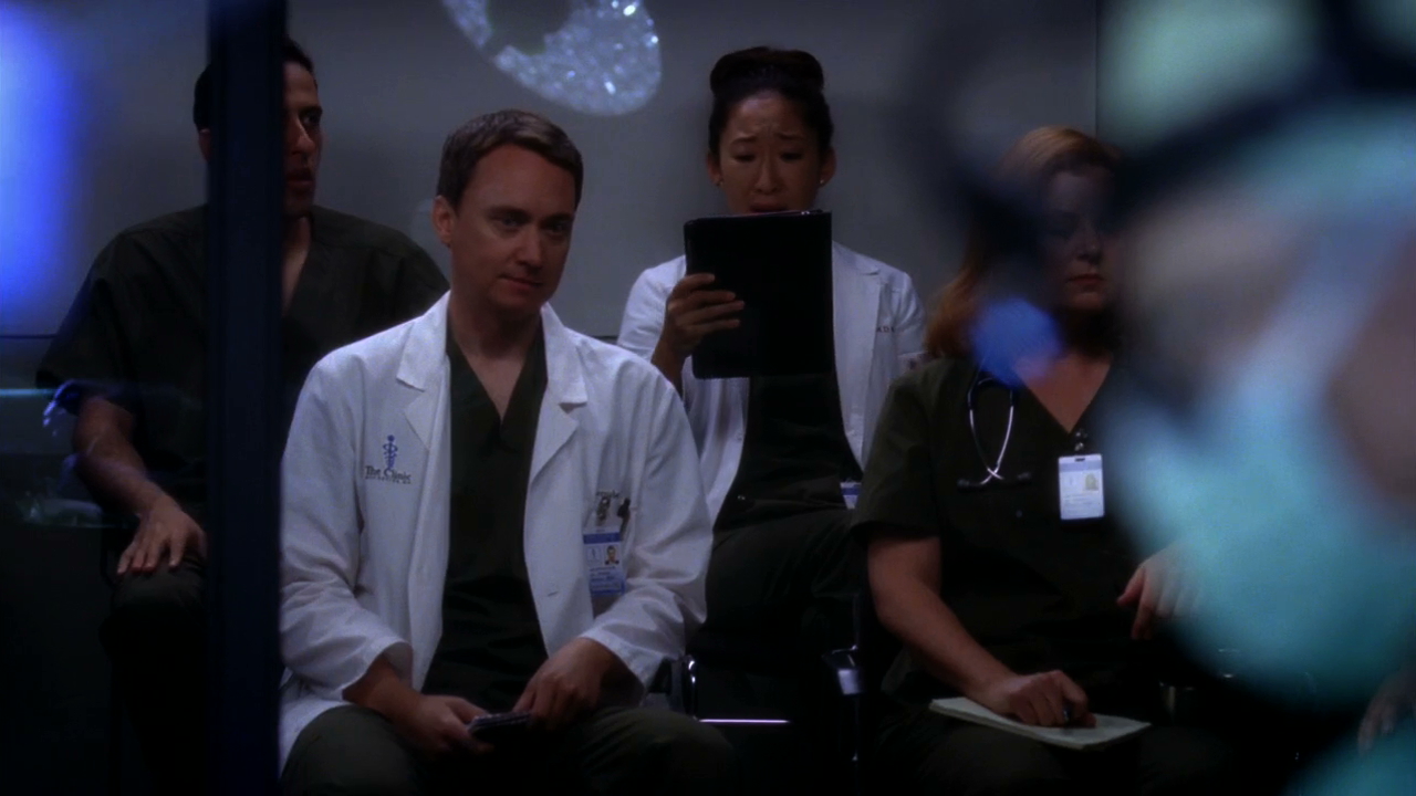 Brian Houtz and Sandra Oh in Grey's Anatomy Going Going Gone.