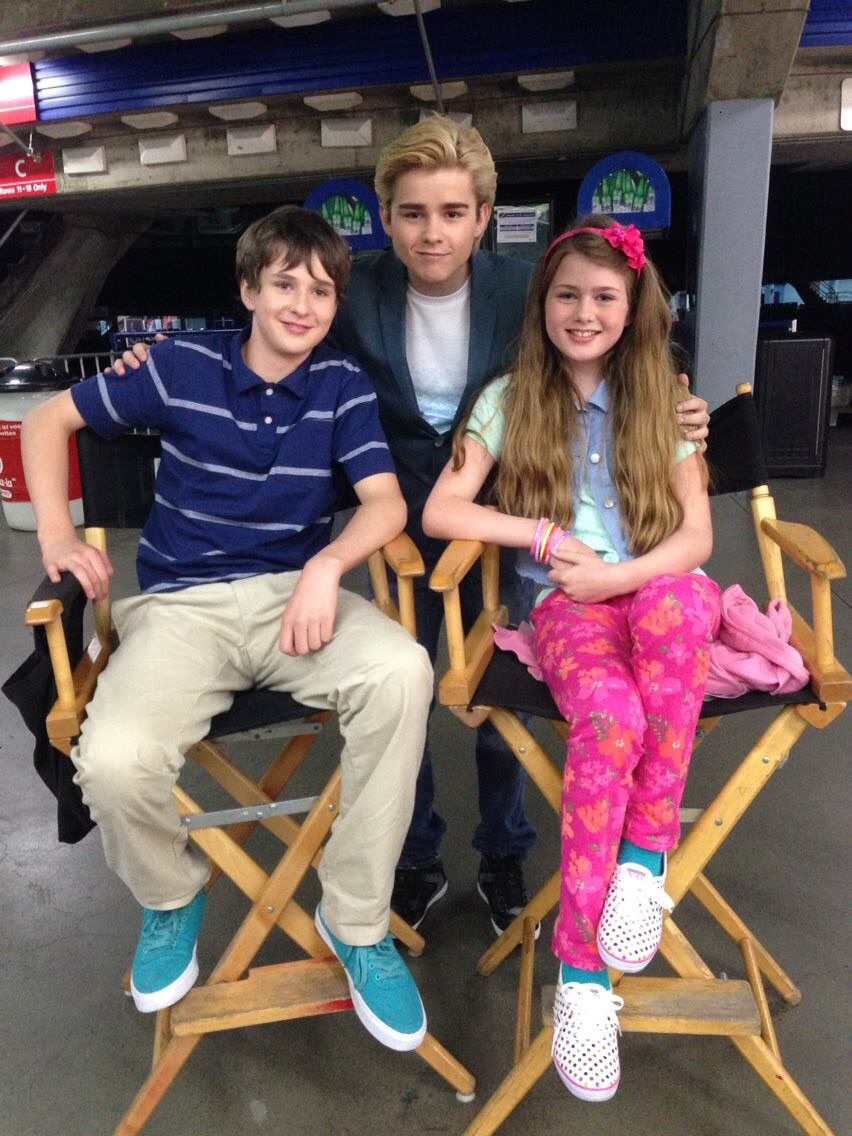 Grayson Maxwell Gurnsey, Dylan Everett, and Jordyn Ashley Olsen on the set of The Unauthorized Saved By The Bell Story