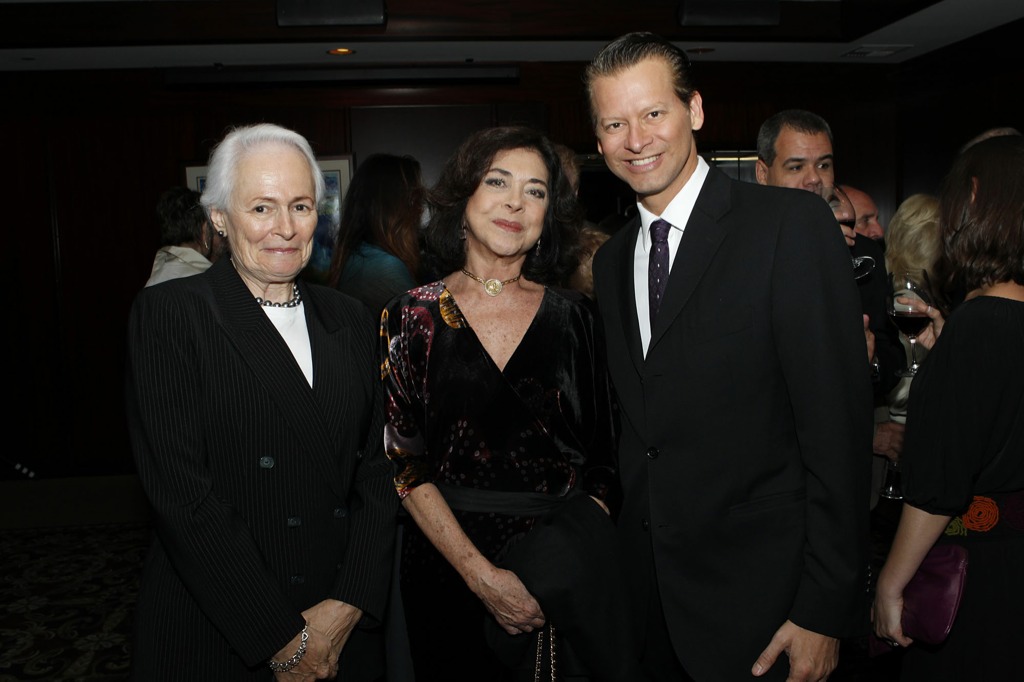 Jean Picker Firstenberg, Marcello Coltro and Betty Faria