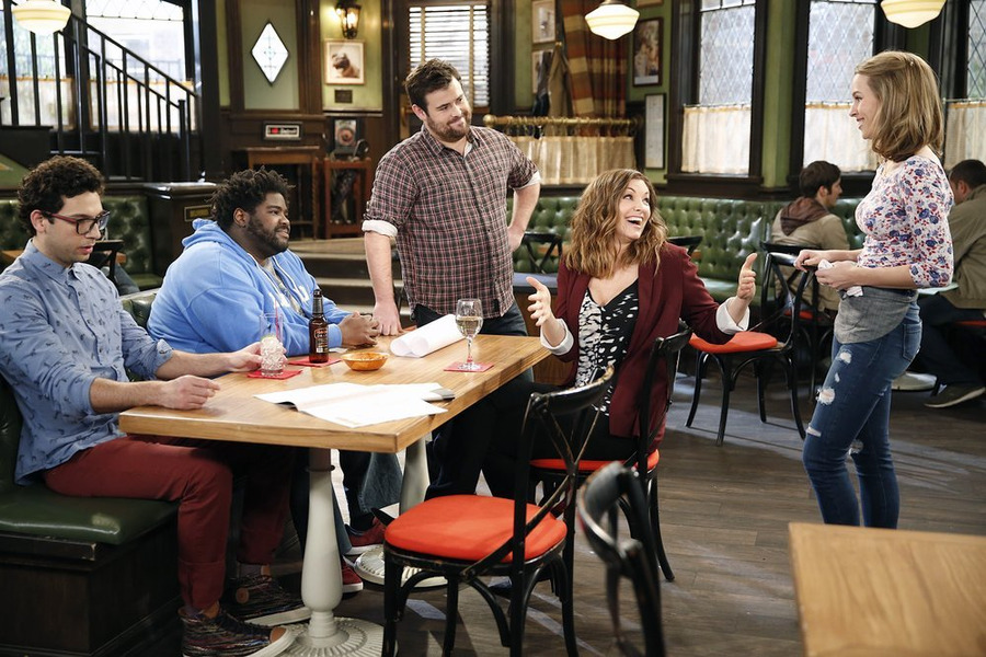 Still of Bianca Kajlich, Bridgit Mendler, David Fynn, Ron Funches and Rick Glassman in Undateable (2014)