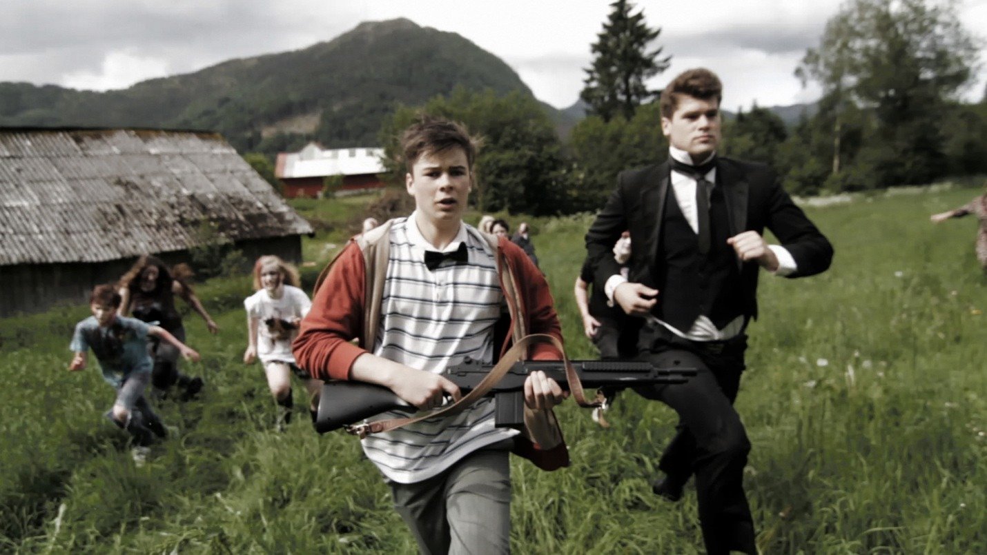 Joakim Næss Lea and Vincent Rabben in For Menneskeheten (2012)